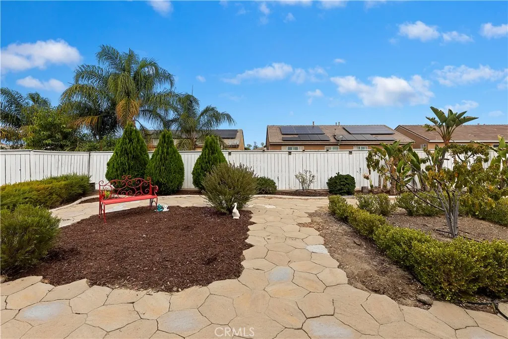 12286 Falling Branch Court, Riverside, California 92503 home-pic-38